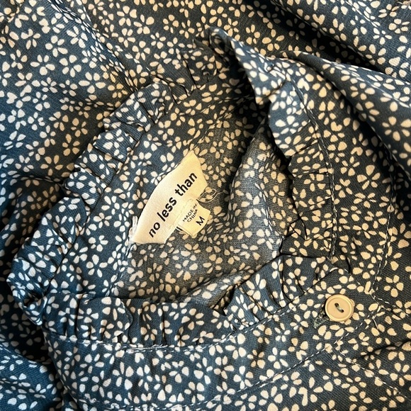 No Less Than | Ruffle Collar Floral Blouse - Picture 8 of 8